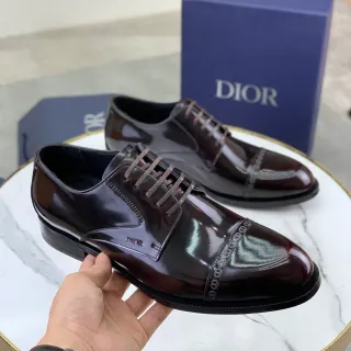 Dior বার্গান্ডি কালো পেটেন্ট লেদার ক্যাপ-টো অক্সফোর্ড জুতো