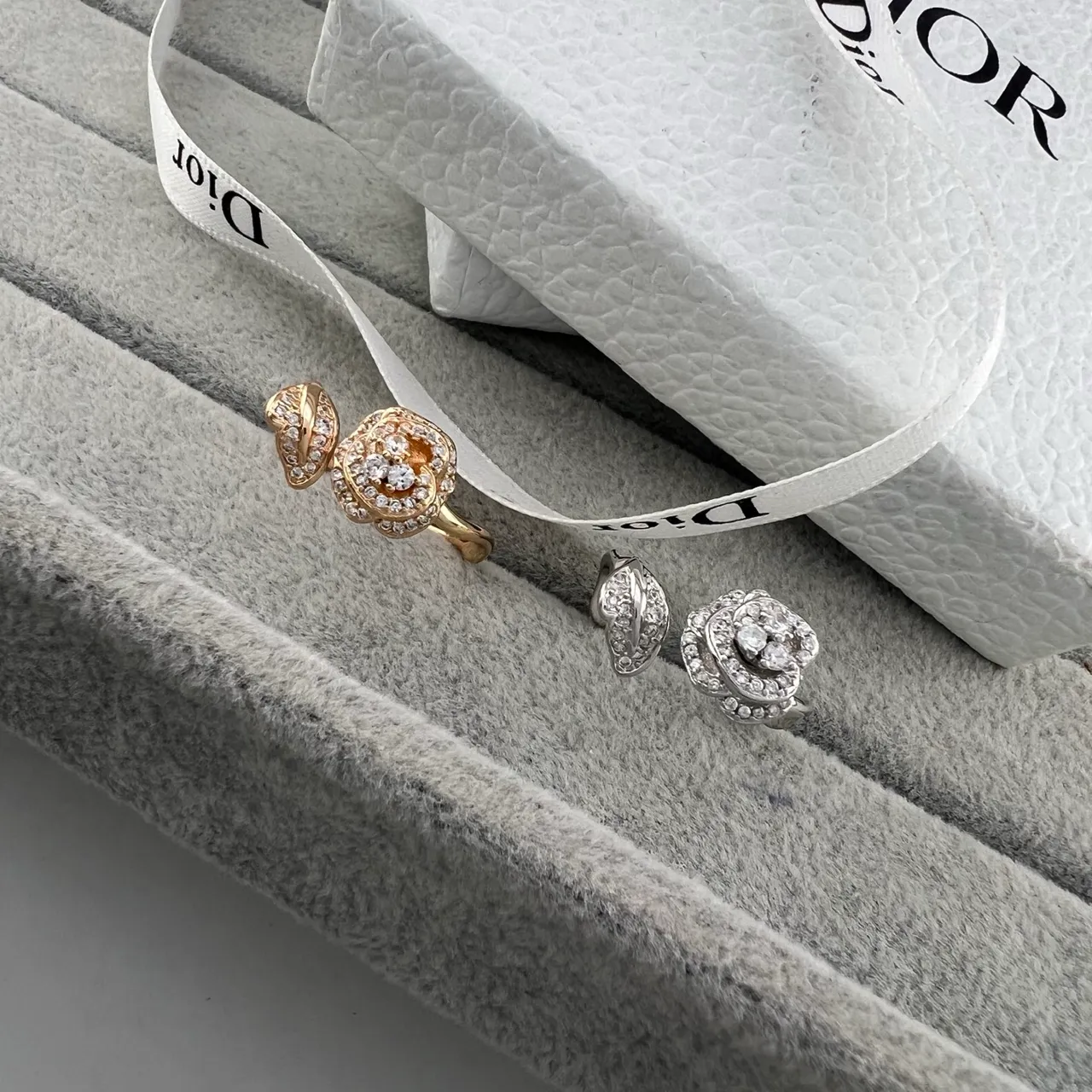 Dior Floral Pavé Ring Gold Silver Motif Crystal Setting Ring 7