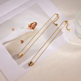 Dior Chaîne Or Noir Cylindrique Empilée avec Pendentif Collier