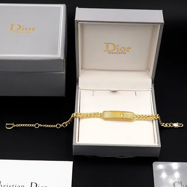 Dior Gold Curb Chain Textured Rectangular Bar Bracelet 4