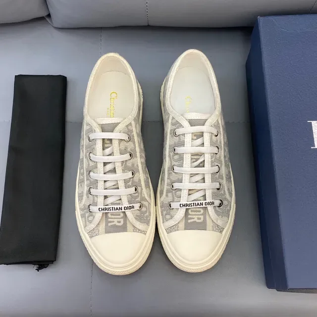 Dior Gris Beige Monogrammed Canvas Rubber Toe Cap Zapatillas Lifestyle 2