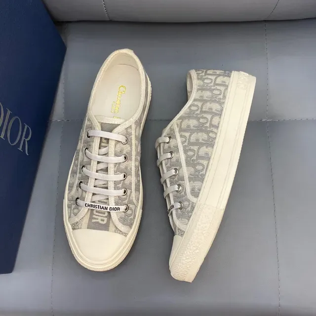 Dior Gris Beige Monogrammed Canvas Rubber Toe Cap Zapatillas Lifestyle 4