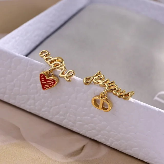 Dior Je t'aime অসমমিত সোনার টোন ইনামেল হার্ট ইয়াররিংস 3