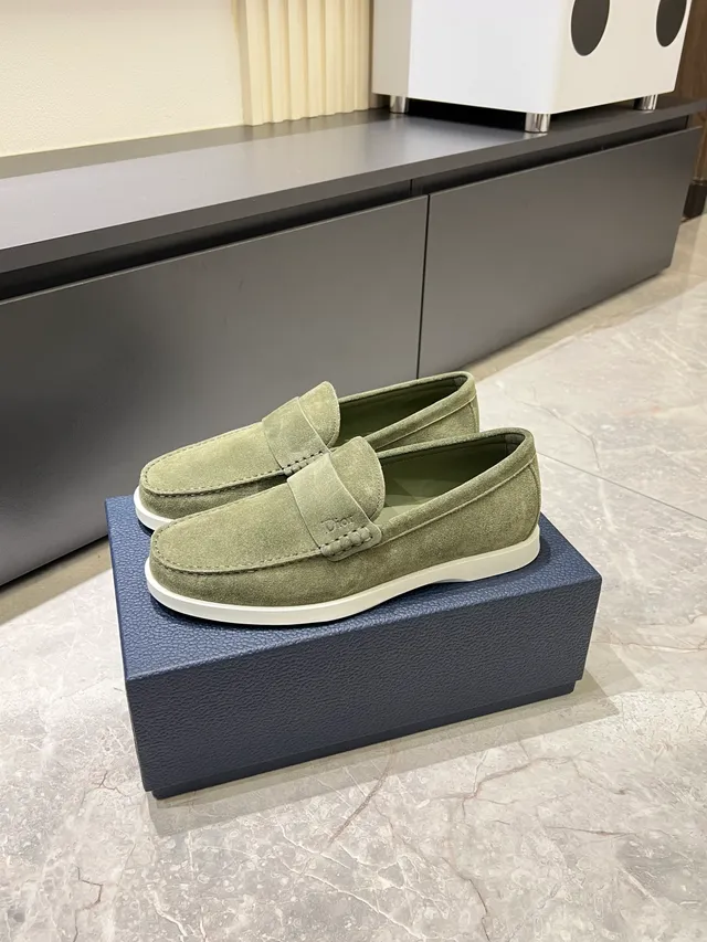 Dior Mocasin Verde Blanco Ante Superior Contraste Suela Mocasin 4