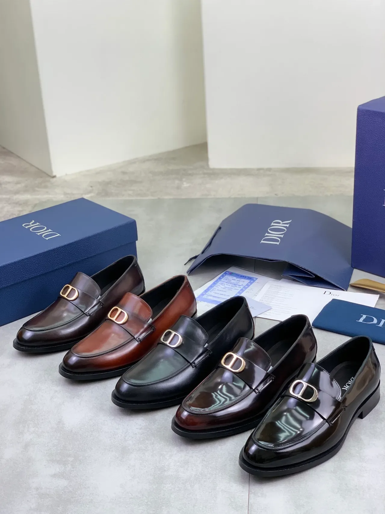 Dior Mocassins Cuir Brun Poli Boucle D Dorée Homme 2