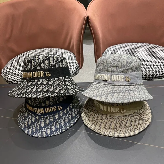 Dior Oblique Monogram Sombrero de cubo 2