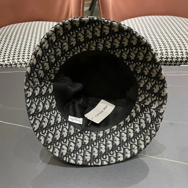 Dior Oblique Monogram Sombrero de cubo 3