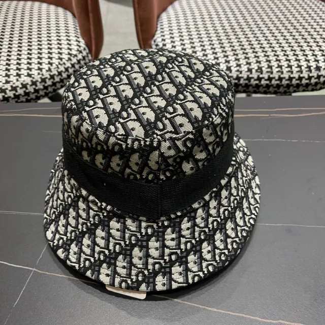Dior Oblique Monogram Sombrero de cubo 7