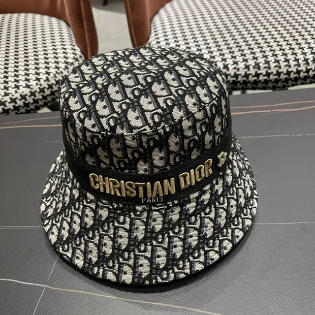 Dior Oblique Monogram Sombrero de cubo 9
