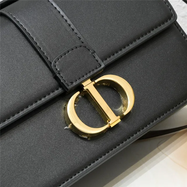 Dior سرج أسود ذهبي مهيكل مستطيل طي CD قفل دوران سرج حقيبة 15