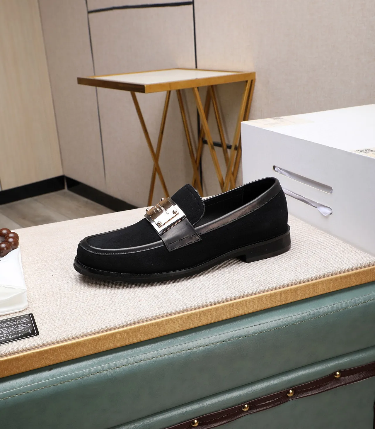 Dolce & Gabbana Portofino حذاء لوبفر أسود ذهبي جلد أنيلين طبقة علوية لوح معدني 6