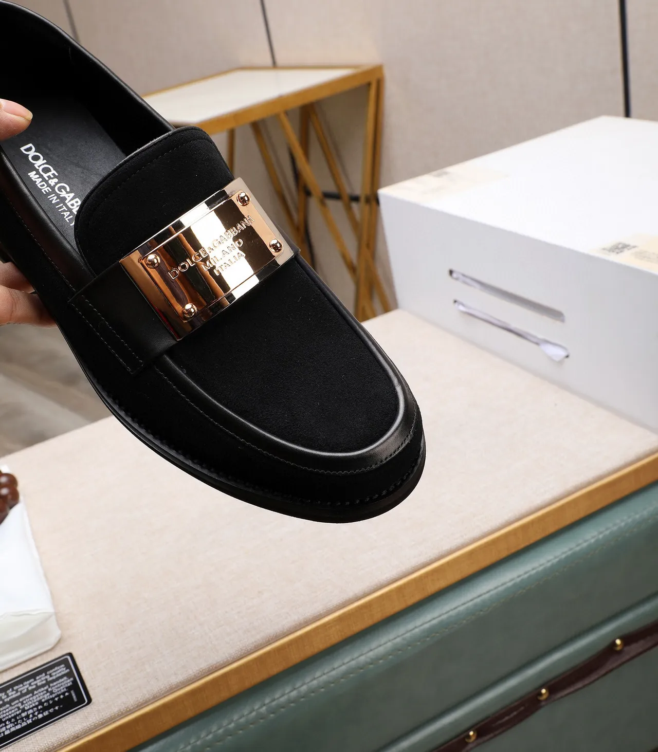 Dolce & Gabbana Portofino حذاء لوبفر أسود ذهبي جلد أنيلين طبقة علوية لوح معدني 7