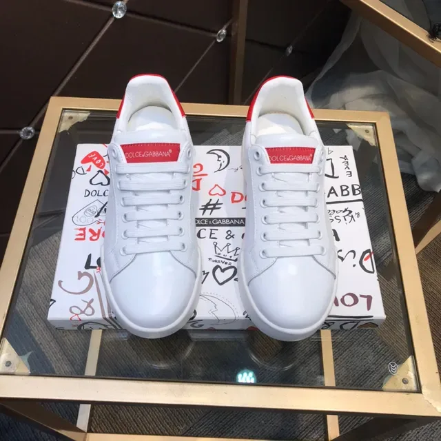 Dolce & Gabbana White and Red Lifestyle Sneakers 9