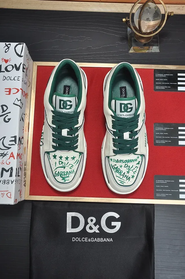 Dolce & Gabbana White Green Low-Top Platform Graffiti-Print Leather Lifestyle Sneakers 9