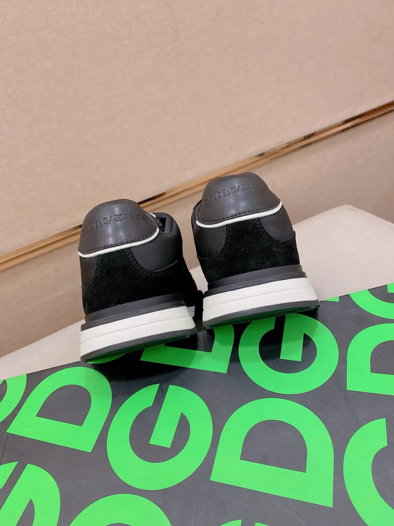 Dolce & Gabbana Negro Blanco Monogrammed Panel Lateral Ante y Sintético Híbrido Zapatillas Lifestyle 3