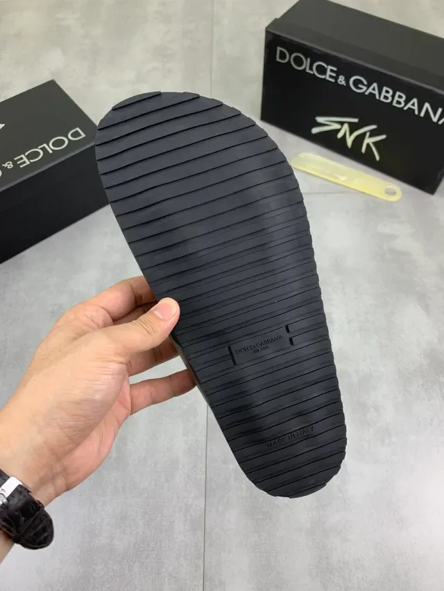 Dolce & Gabbana Sandales à Double Bride en Cuir Granulé Gris 2