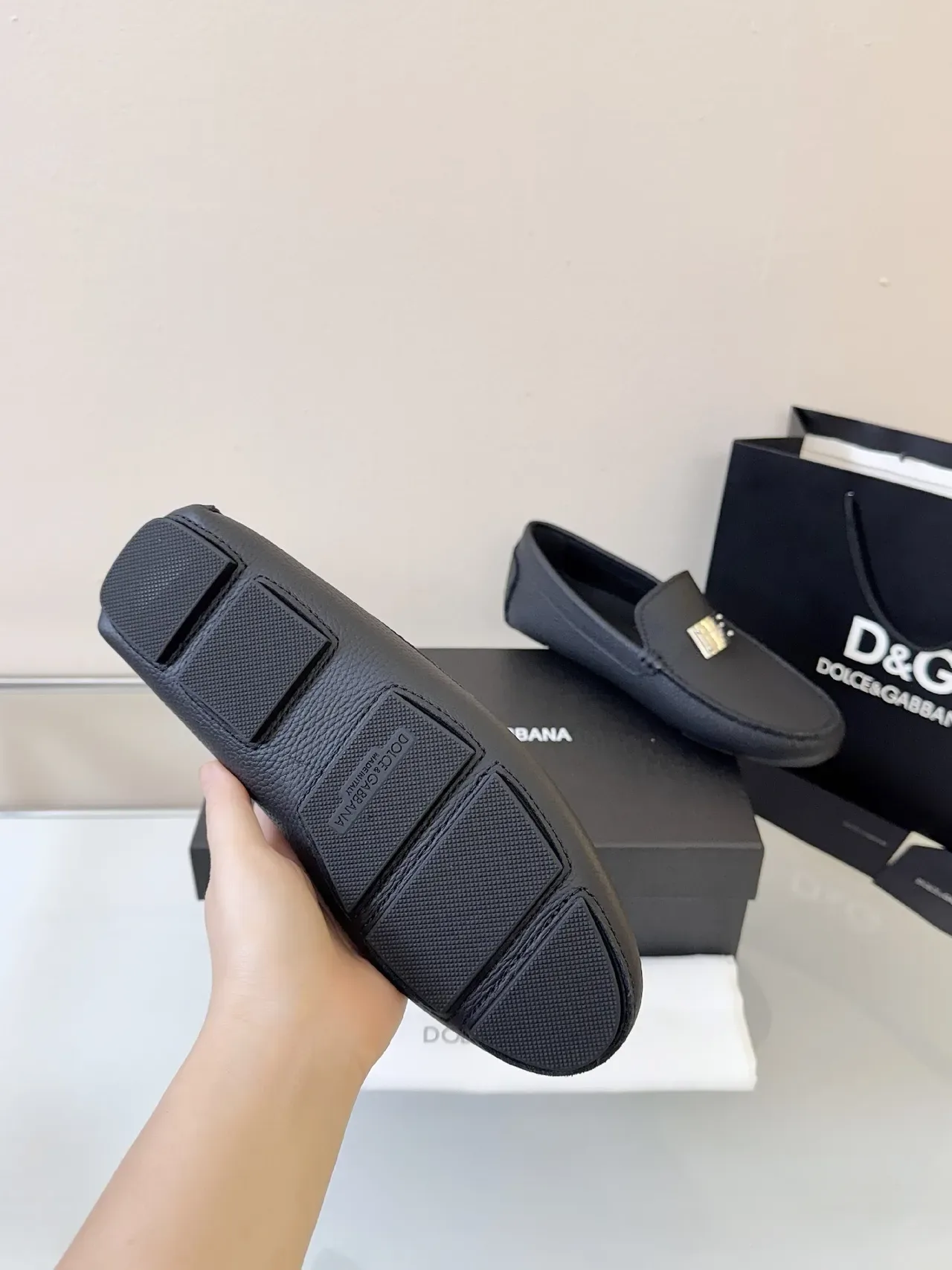 Dolce & Gabbana Portofino Negro Cuero Pebbled Loafer 5