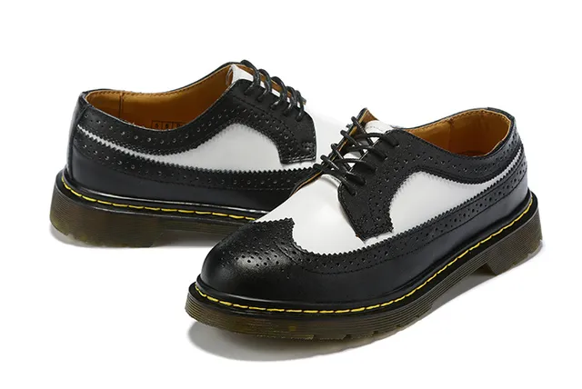 Dr. Martens 1461 ब्रॉग काला सफेद दो-टोन विंगटिप ब्रॉग 8