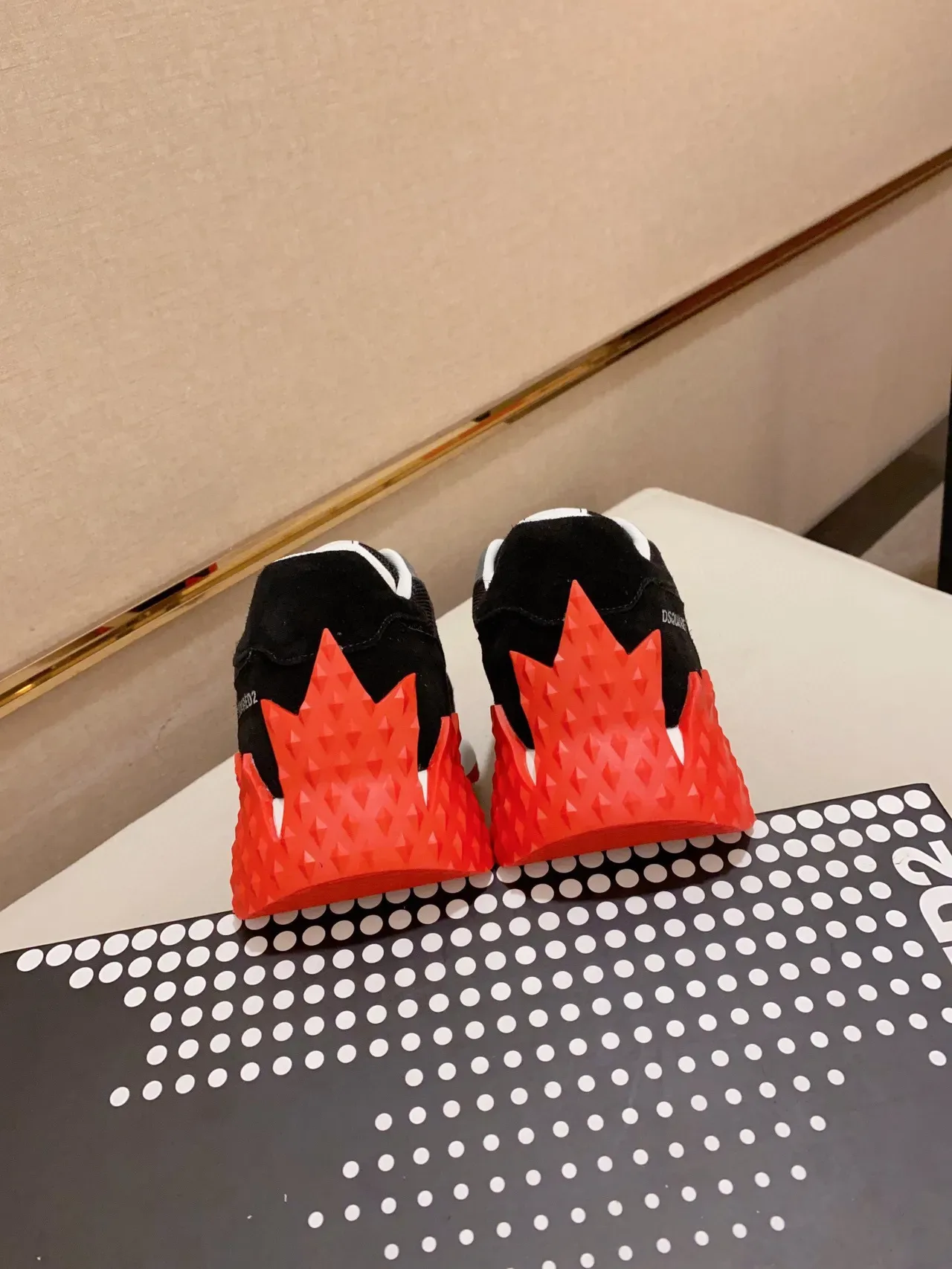 Dsquared2 ICON Preto Azul Vermelho Chunky Sneakers 3