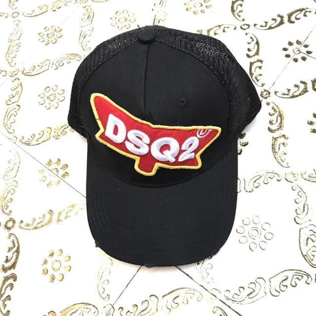 Dsquared2 ICON Rouge Marine Structured Crown Pre-Curved Brim Casquette de baseball 2