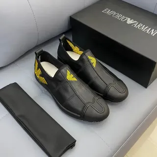 Emporio Armani Mocasín Negro Amarillo Cuero Slip-On Bordado Logo Águila