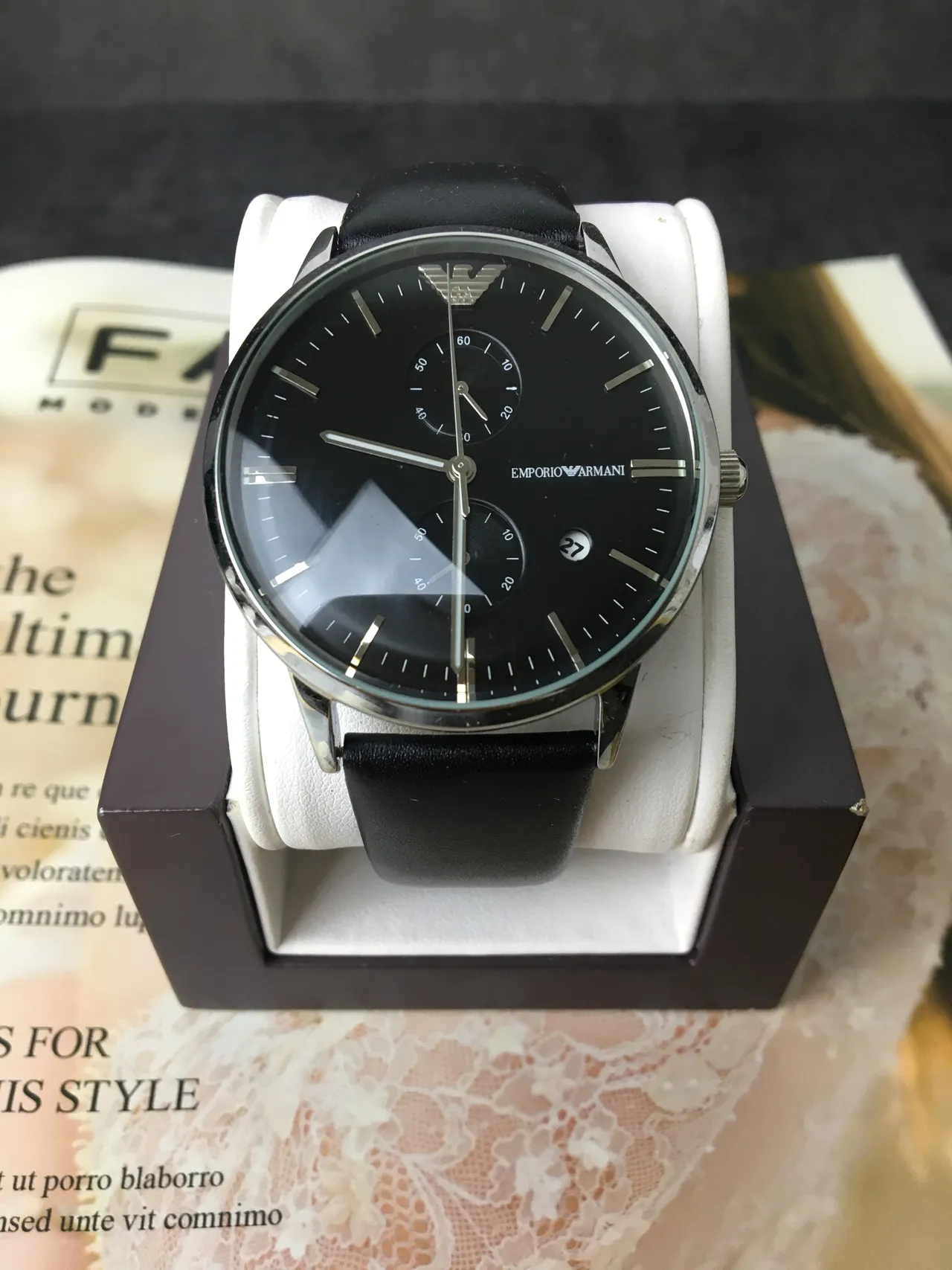 Emporio Armani كرونوغراف وجه أسود كوارتز ساعة 2