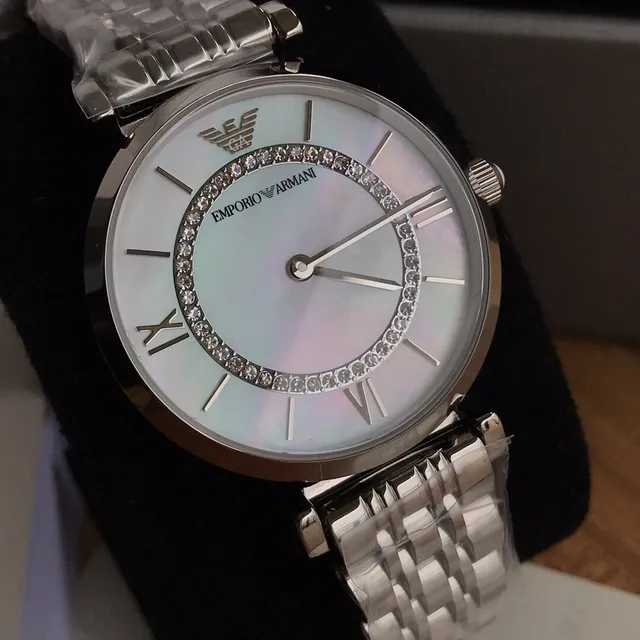 Emporio Armani Classic فضي أبيض حالة مستديرة تاج أم الؤلؤ كوارتز 2