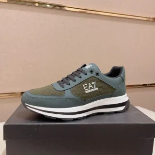 Emporio Armani EA7 Sneaker Lifestyle de dos tonos verde y blanco