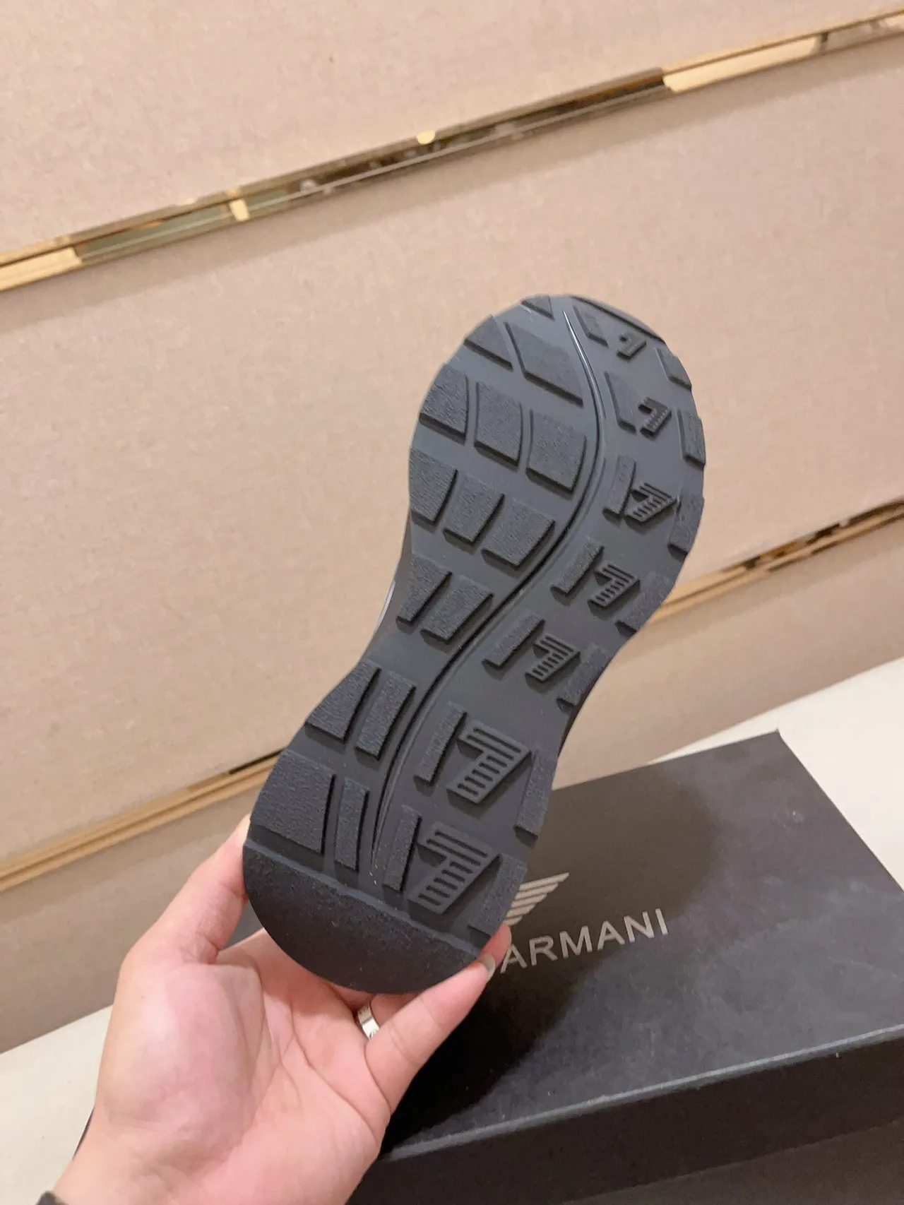 Emporio Armani EA7 双色绿白生活运动鞋 2