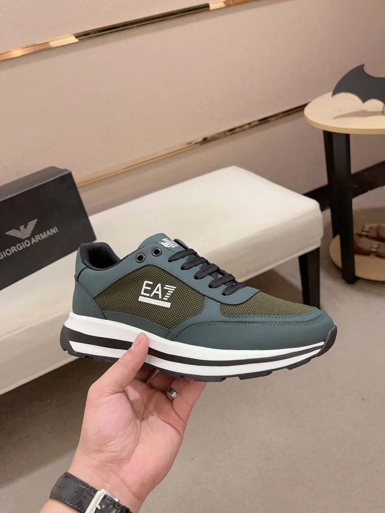 Emporio Armani EA7 双色绿白生活运动鞋 5