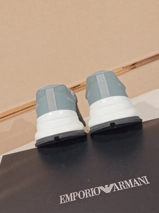 Emporio Armani Gris Blanc Haut en textile et maille semelle intermédiaire sculptée Sneakers style de vie 3