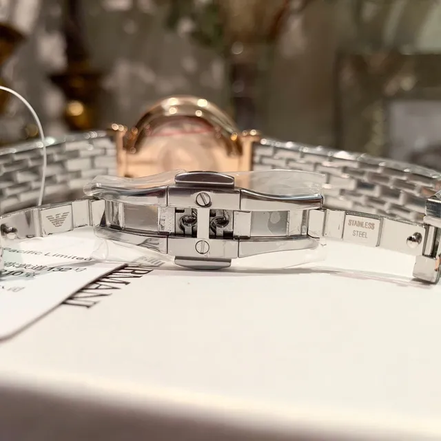 Emporio Armani Pavé-Crystal Dial गुलाबी सोना और चांदी क्वार्ट्ज घड़ी 2
