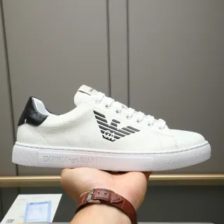 Emporio Armani Zapatillas Lifestyle Blancas Negras Low-Top de Ante
