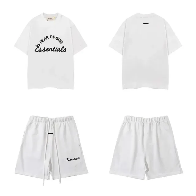 Fear of God Essentials रिलैक्स्ड फिट क्रू नेक टी-शर्ट 3