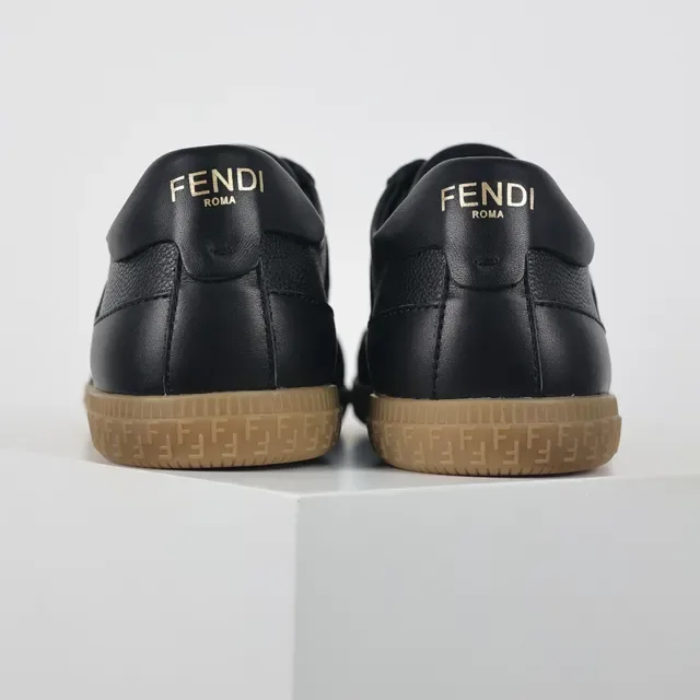 Fendi Chaussures Lifestyle Noires et Beiges en Cuir et Daim avec Lacets Plans 8