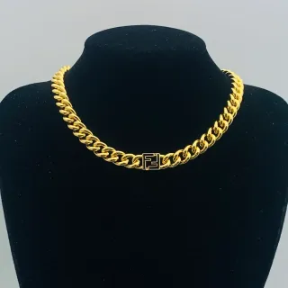 Fendi FF Logo Curb-Link सلسلة ذهبية