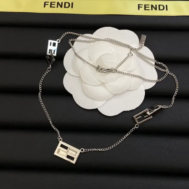 Fendi FF Logo Triple Pendant Collar Plata 3