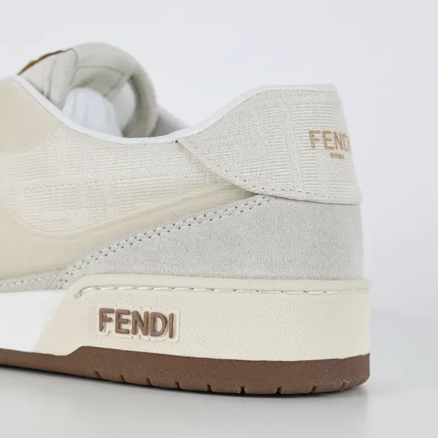 Fendi FF 米棕 层叠麂皮和纺织面料 压纹 Monogram 生活运动鞋 4
