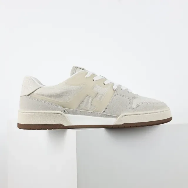 Fendi FF 米棕 层叠麂皮和纺织面料 压纹 Monogram 生活运动鞋 7