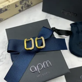 APM Monaco أقراط مربعة Pavé ذهبية