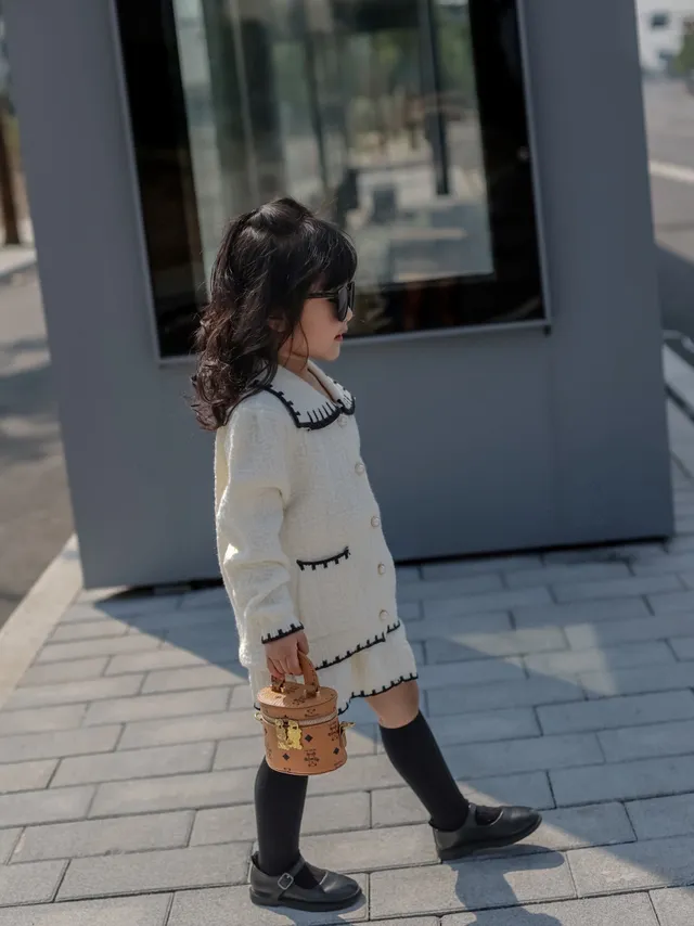 Beige Black Knit Texture Peter Pan Collar Cardigan 7