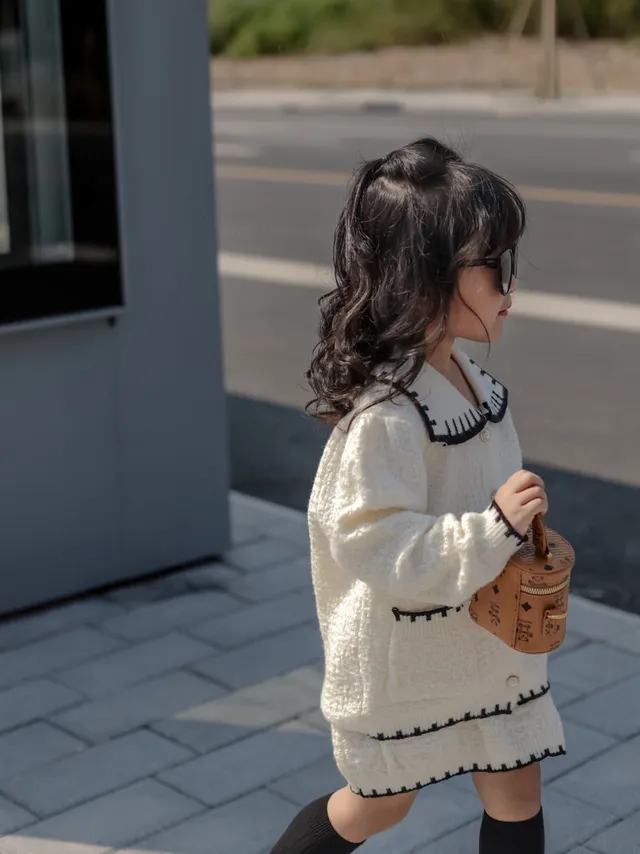 Beige Black Knit Texture Peter Pan Collar Cardigan 8