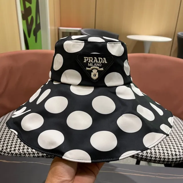 Sombrero de cubo negro y blanco con lunares, flojo 2