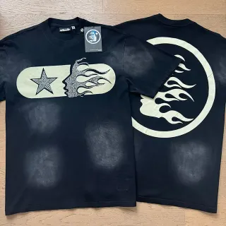 T-shirt noir imprimé graphique délavé flammes et étoile