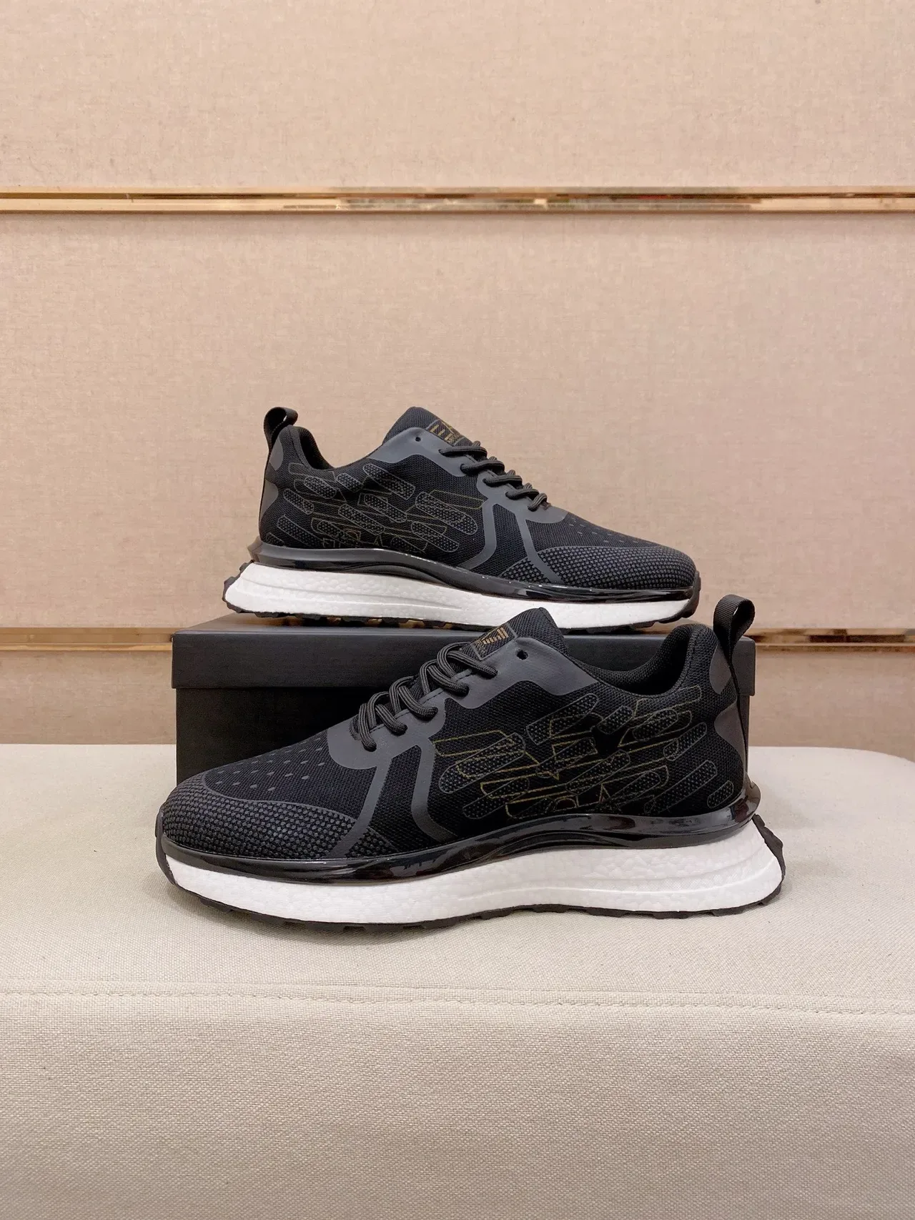 Black Gold Mesh Knit Upper Abstract Side Graphic Sneakers 7