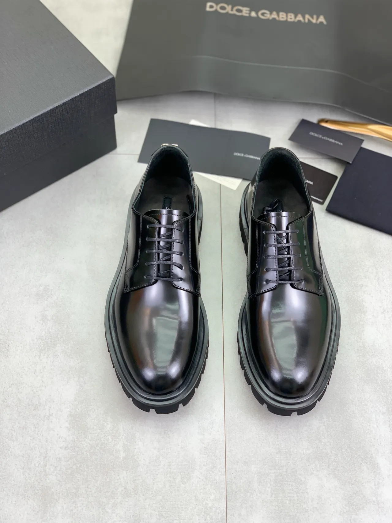 Black High-Shine Leather Chunky Lug Sole Oxford Shoes 5