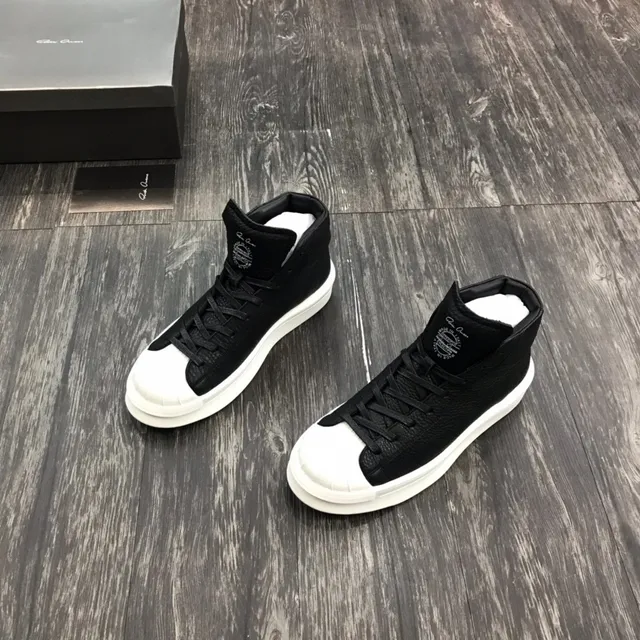 Black Pebbled High-Top White Platform Sneakers 8