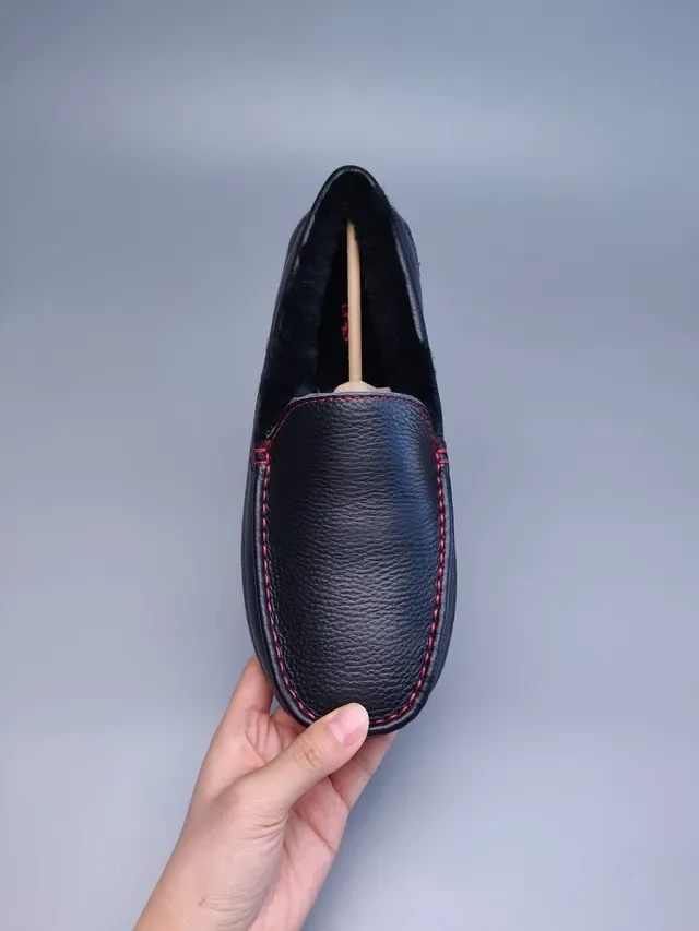 Black Red Pebbled Leather Contrast Stitching Loafer 2