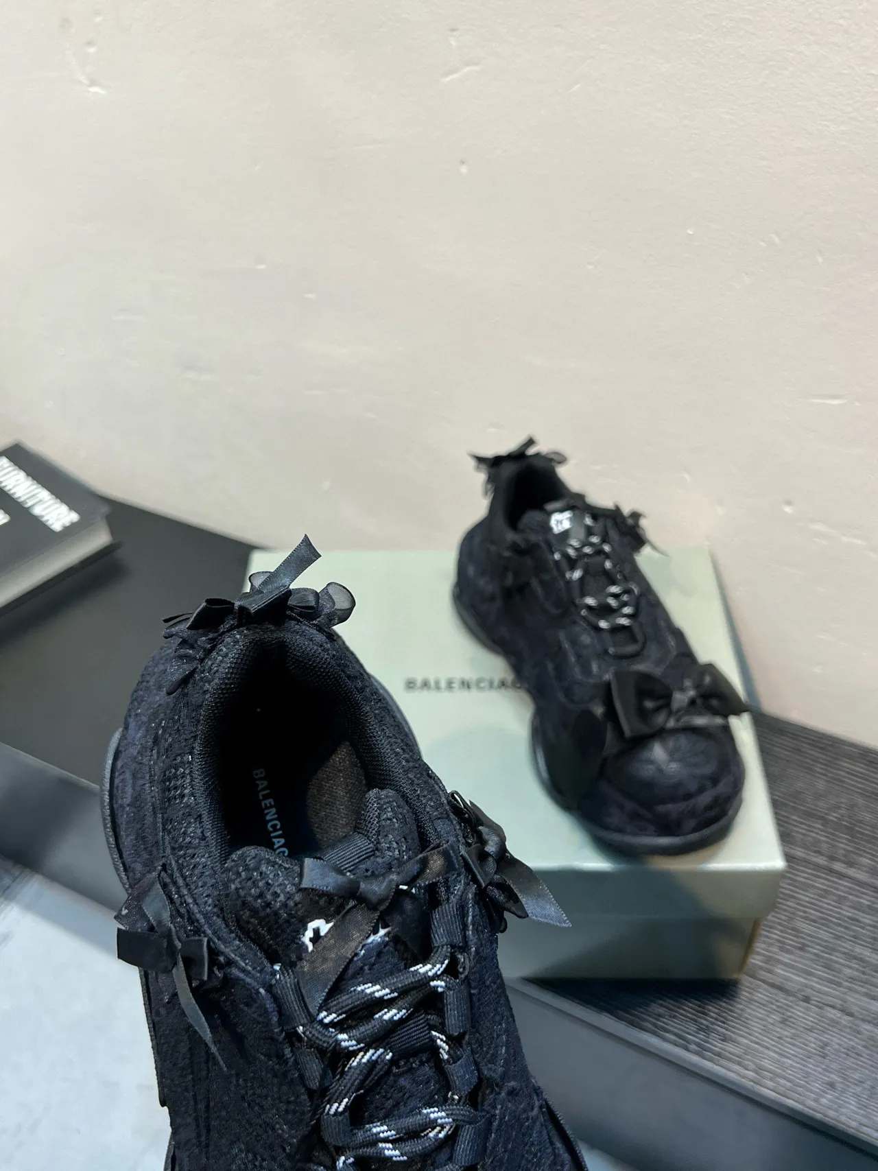Black Silhouette Textured Mesh Upper Chunky Sneakers 6