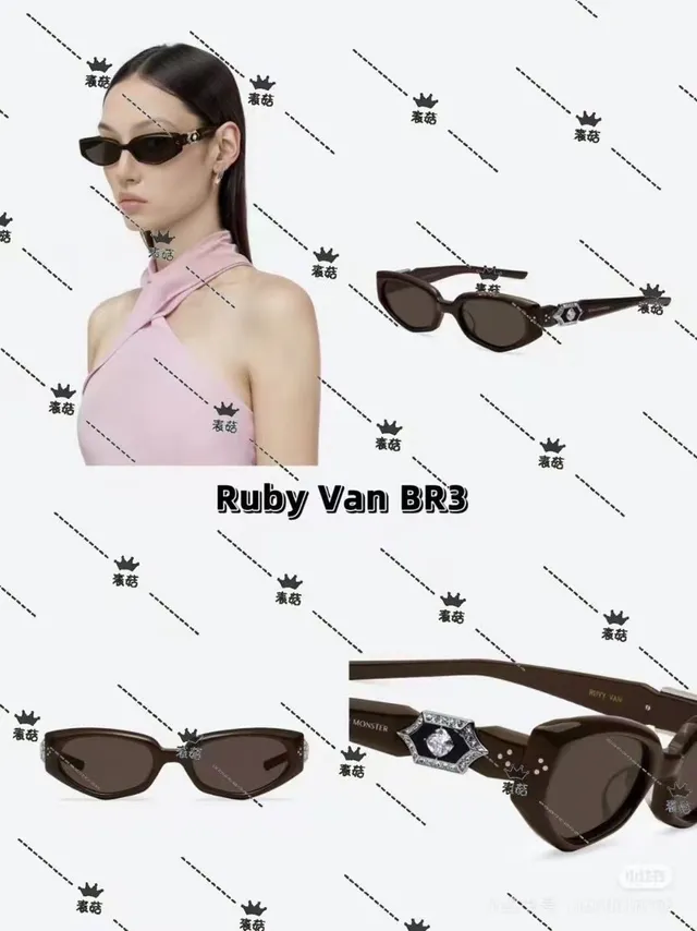 Gafas de sol marco ovalado pequeño templos de metal ornamentados en negro y plata 9